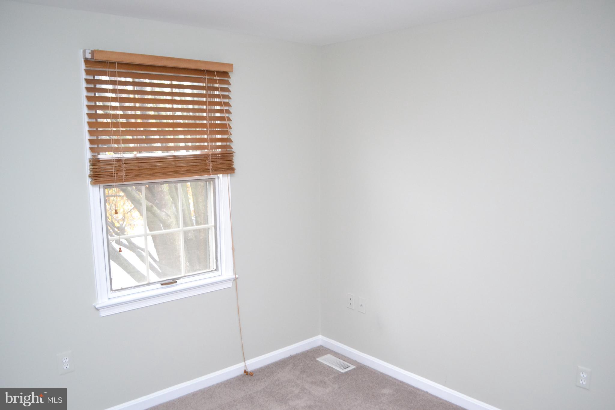8019 Waterview Court Frederick, MD 21701 - Photo 29 of 56 Second Bedroom