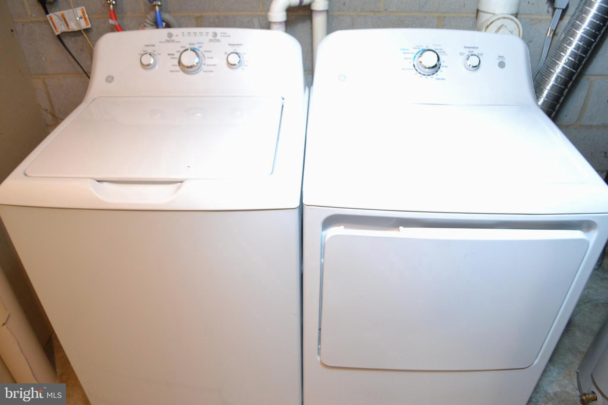 8019 Waterview Court Frederick, MD 21701 - Photo 54 of 56 Newer Washer Dryer