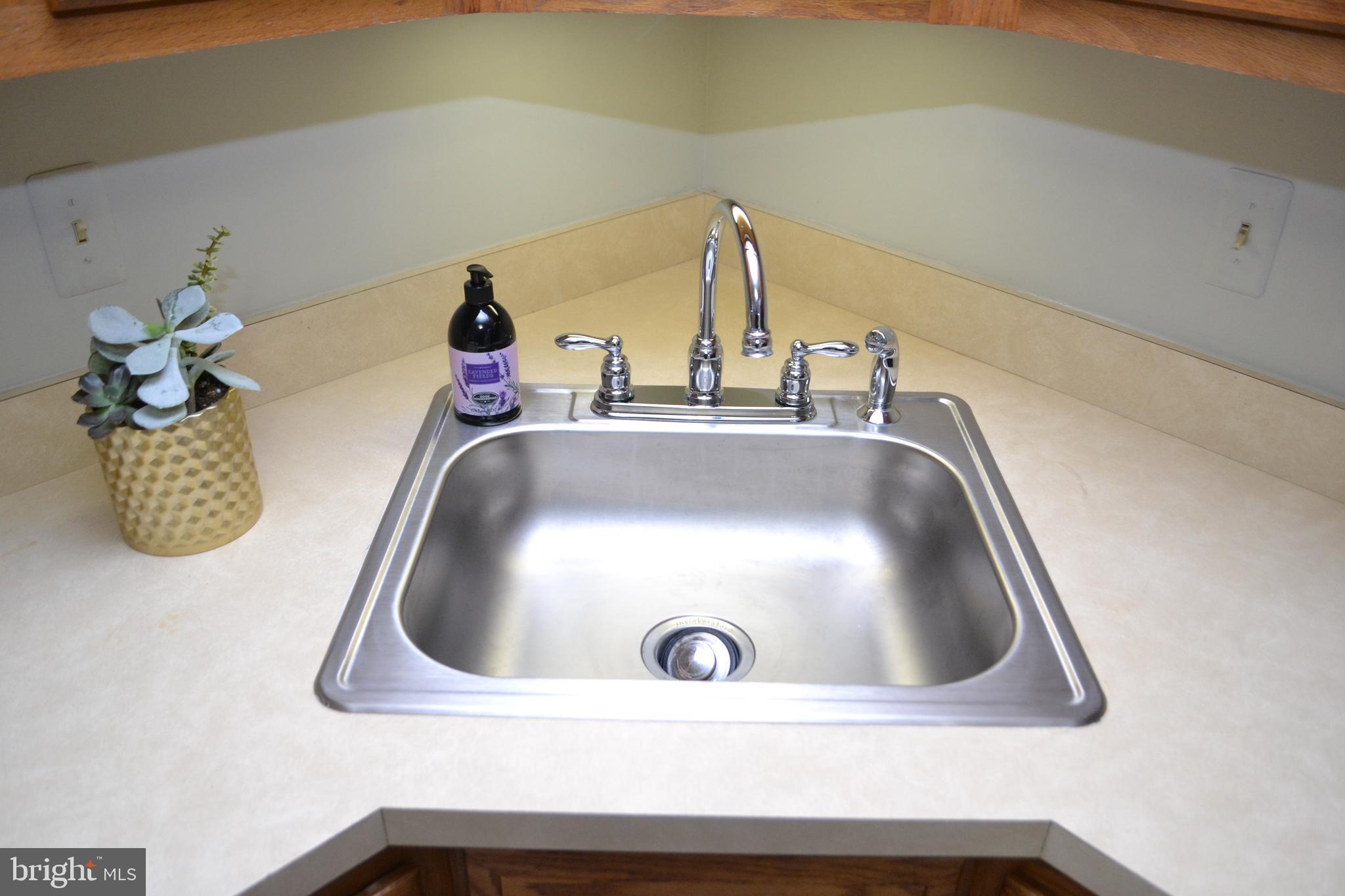 8019 Waterview Court Frederick, MD 21701 - Photo 9 of 56 New stainless sink