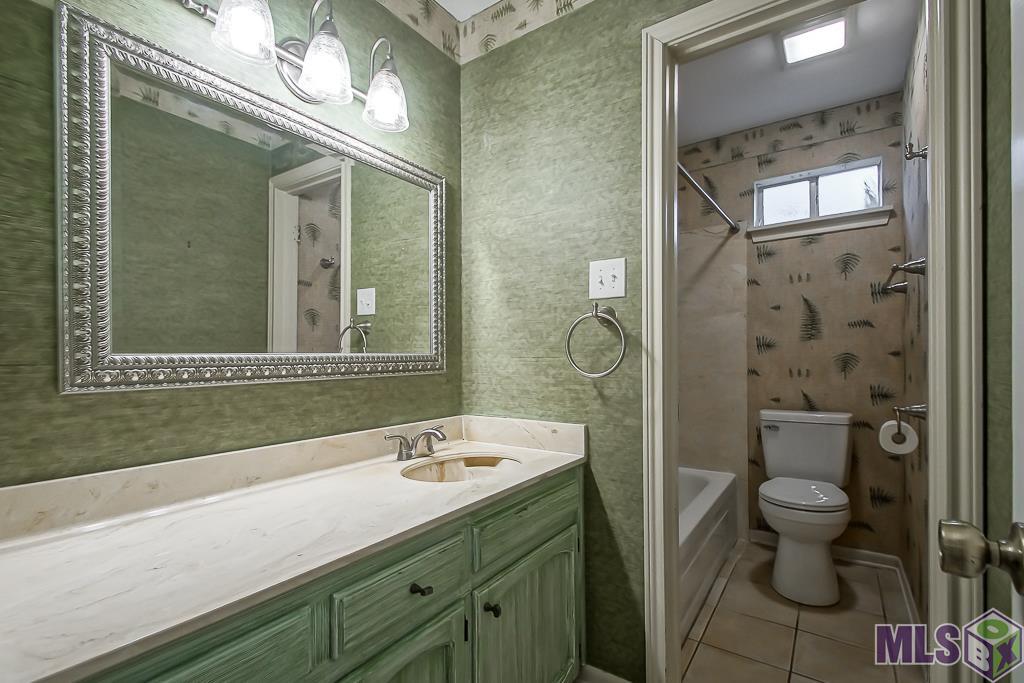 3915 Country View Drive Baton Rouge, LA 70817 - Photo 14 of 20