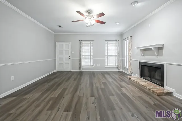 $2,000 | 3915 Country View Drive, Baton Rouge, LA 70817