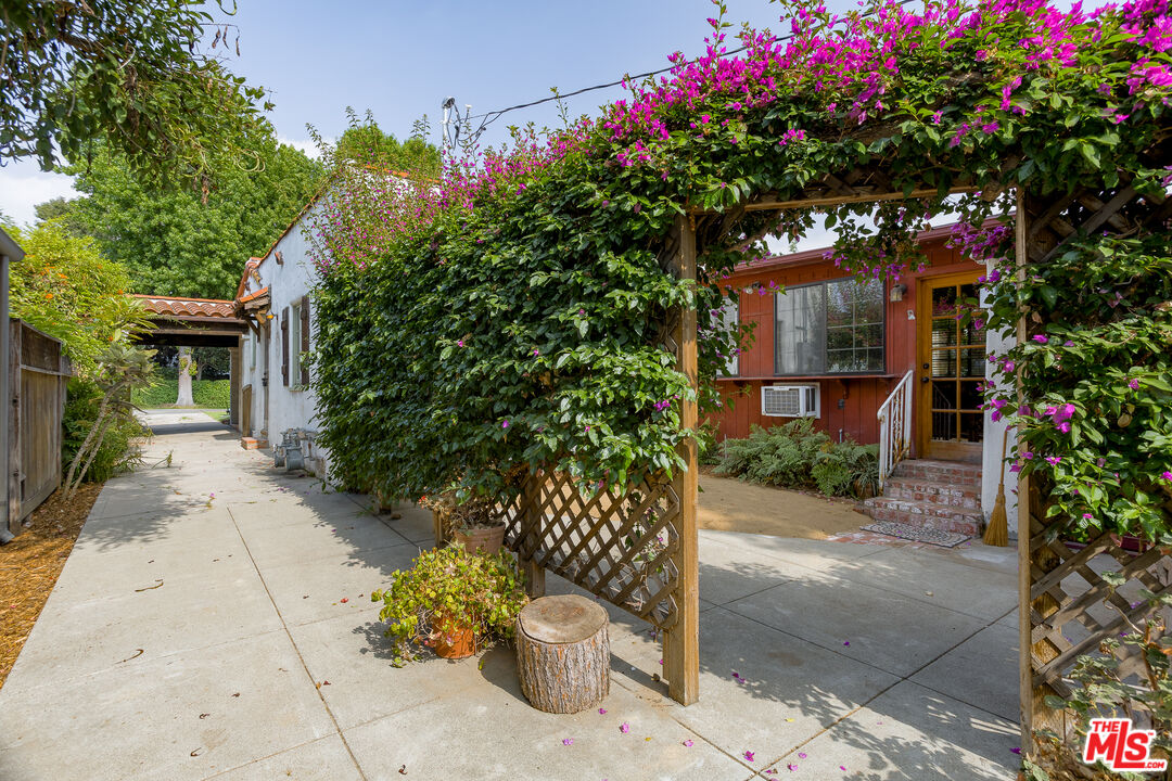 3840 Valleybrink Road Los Angeles, CA 90039 - Photo 32 of 32