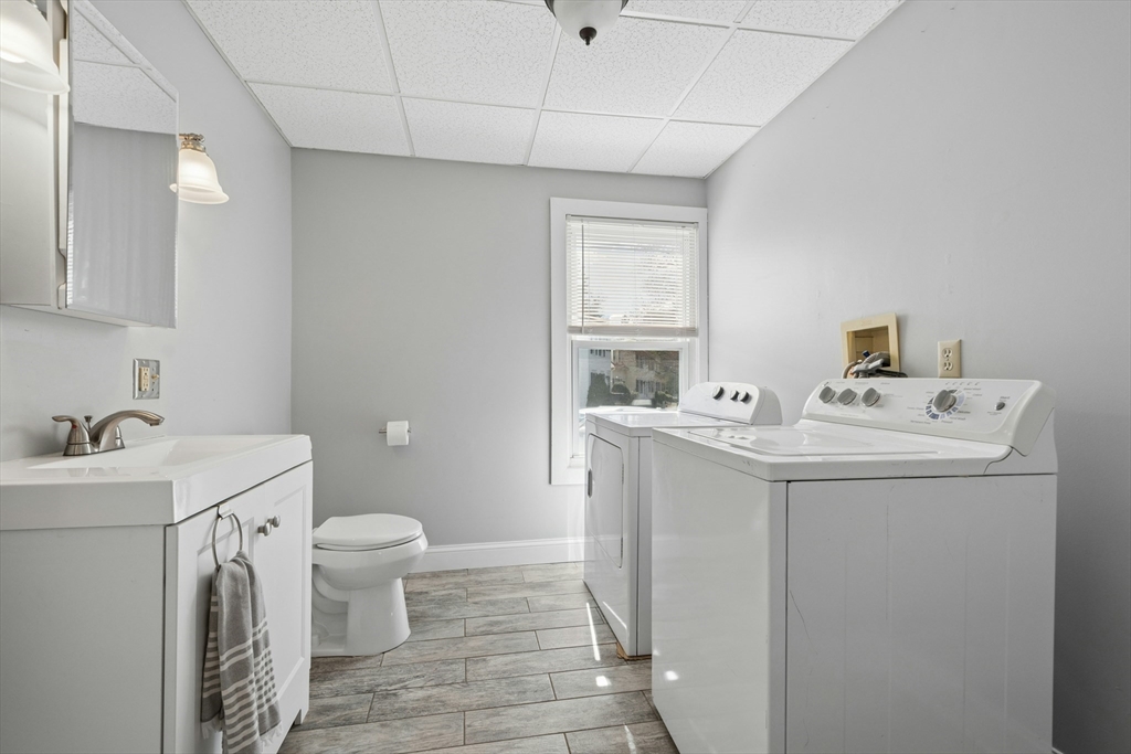 365 Clark Street Gardner, MA 01440 - Photo 22 of 40