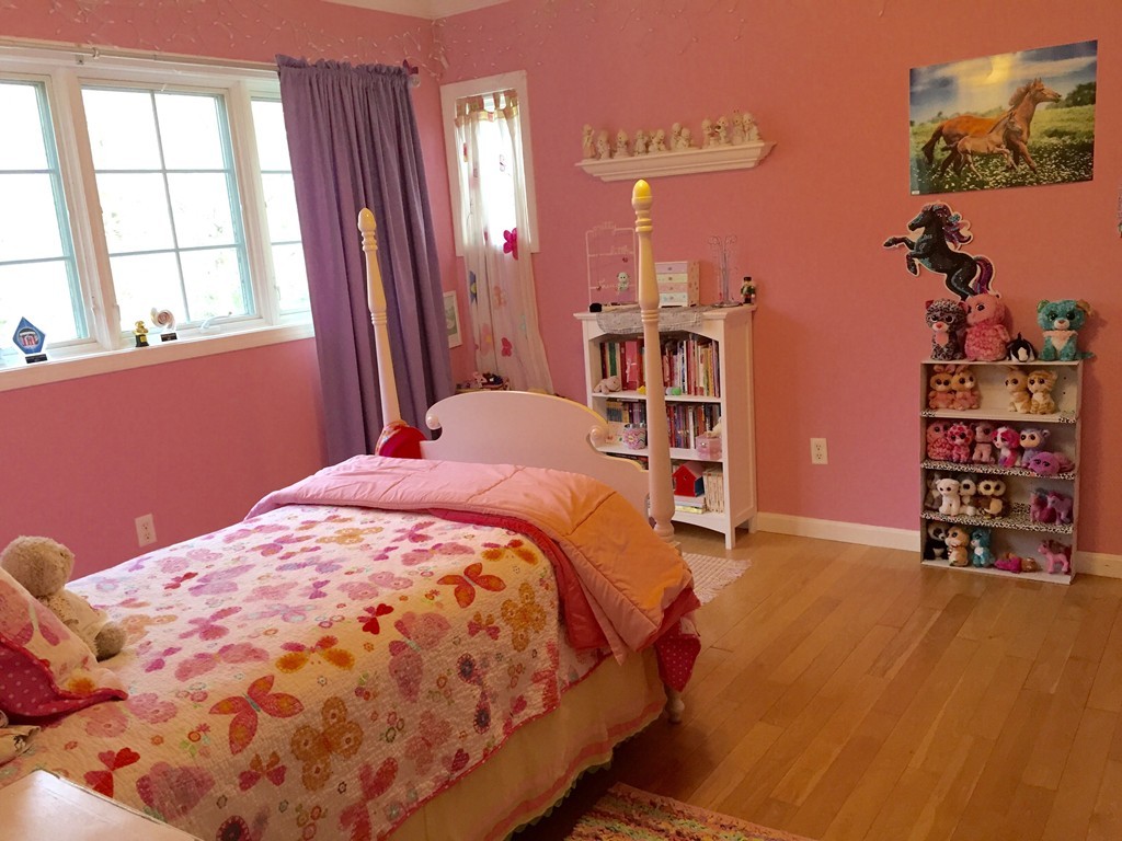 96 Mt Jefferson Road Hubbardston, MA 01452 - Photo 16 of 28 Gallery Image 16