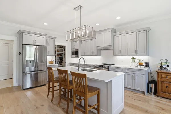 $759,000 | 912 Equestrian Drive, Soddy Daisy, TN 37379