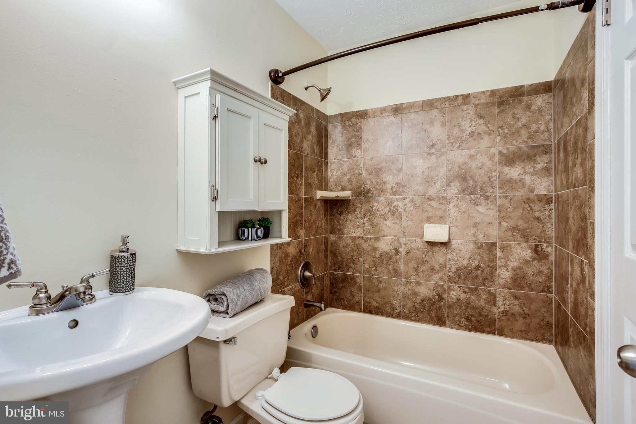 2025 Riding Crop Way Windsor Mill, MD 21244 - Photo 14 of 31