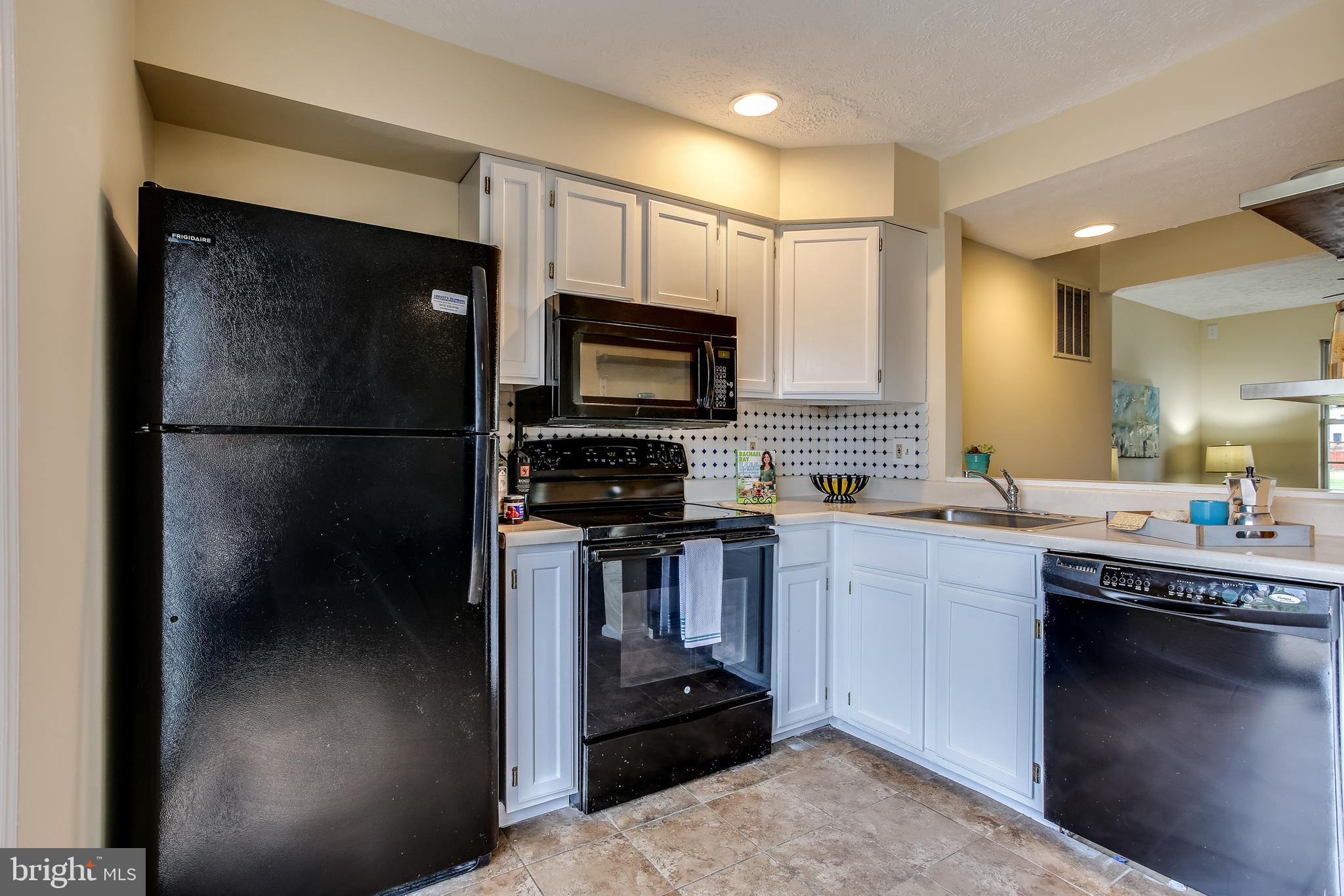 2025 Riding Crop Way Windsor Mill, MD 21244 - Photo 10 of 31