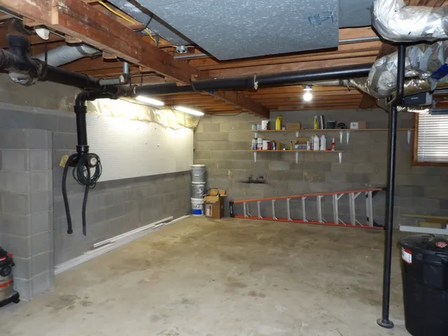 $295,000 | 366 North Powers Boulevard, Waverly, TN 37185