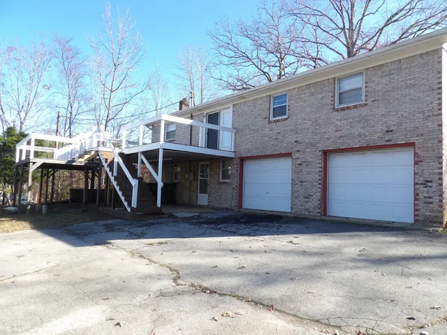 $295,000 | 366 North Powers Boulevard, Waverly, TN 37185