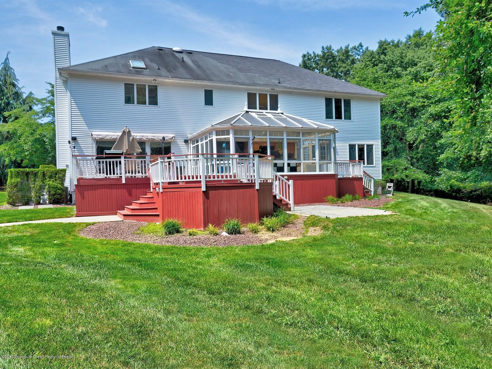 31 Chagall Road Marlboro, NJ 07746 - Photo 50 of 50 045_Back