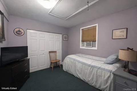 $825,000 | 26 Stevenson Place, Deer Park, NY 11729