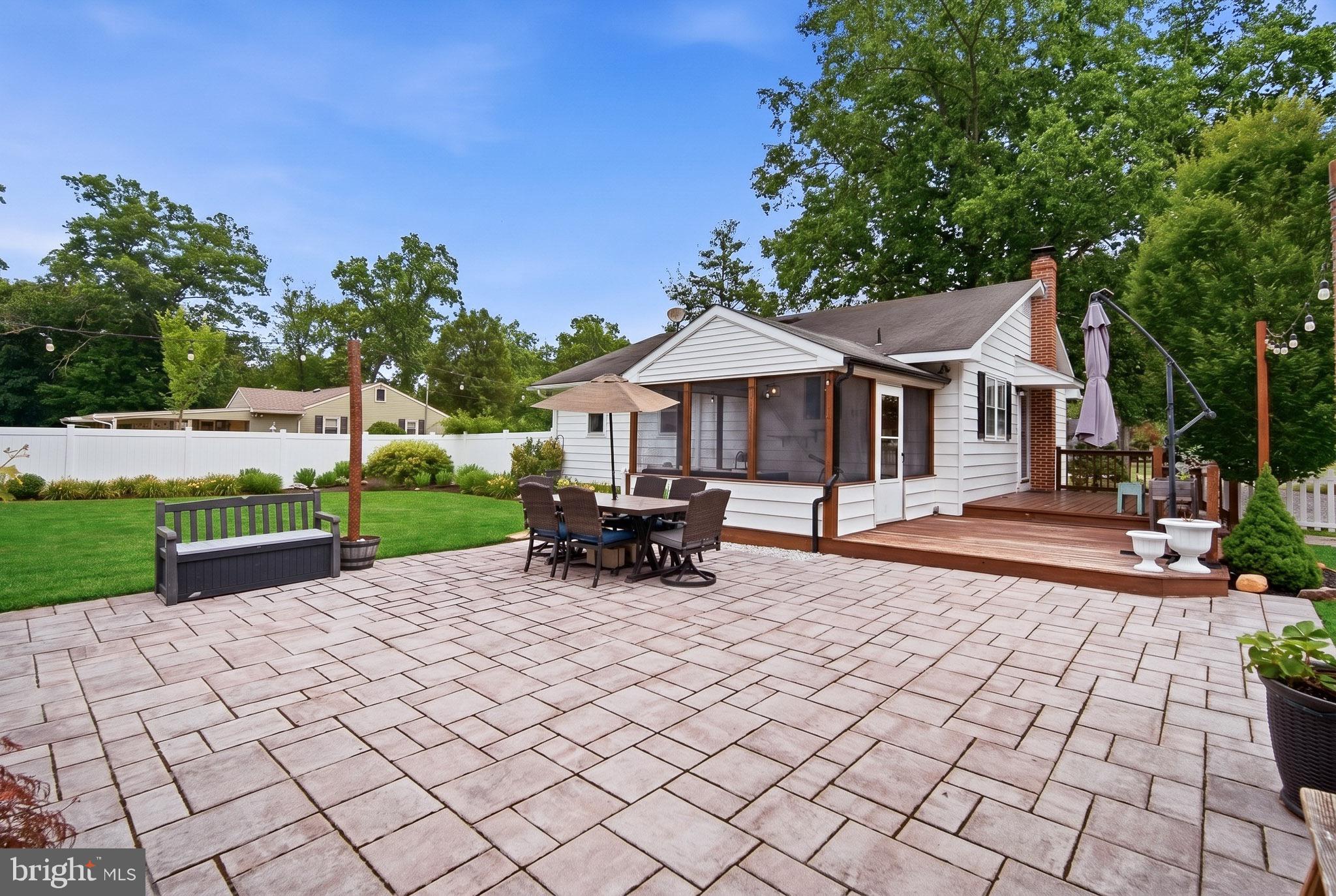 1269 Tanyard Road Sewell, NJ 08080 - Photo 4 of 38