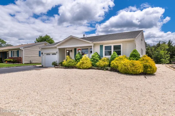 $439,900 | 251 Westbrook Drive, Toms River, NJ 08757