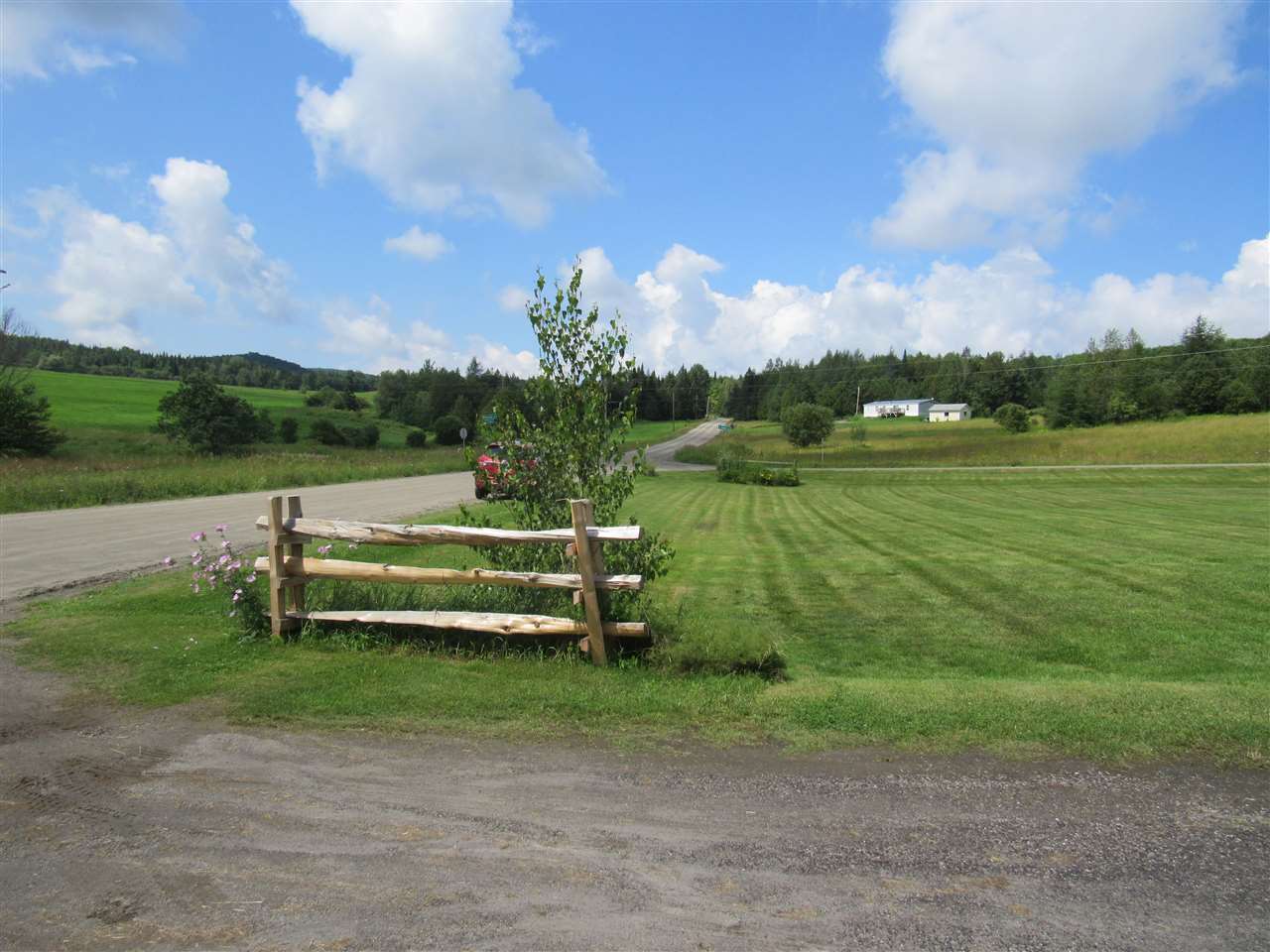 2038 East Albany Road Barton, VT 05822 - Photo 11 of 38