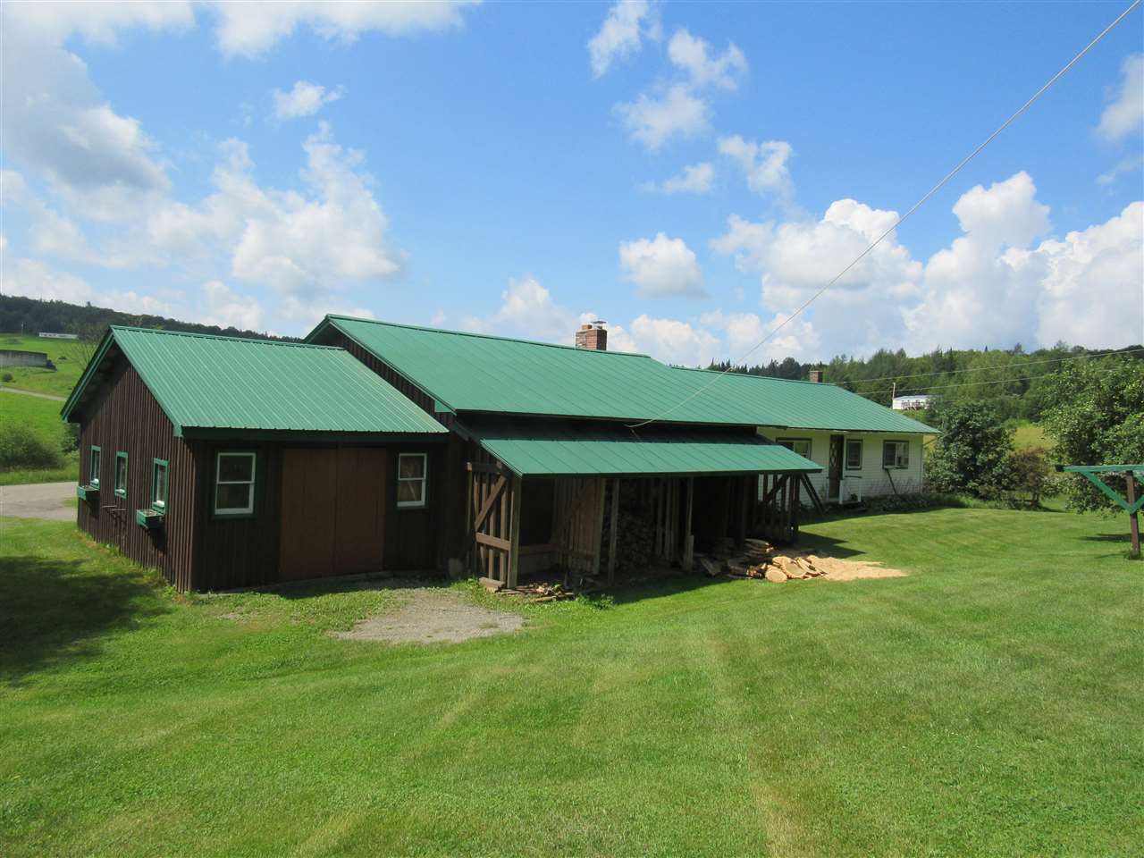 2038 East Albany Road Barton, VT 05822 - Photo 5 of 38