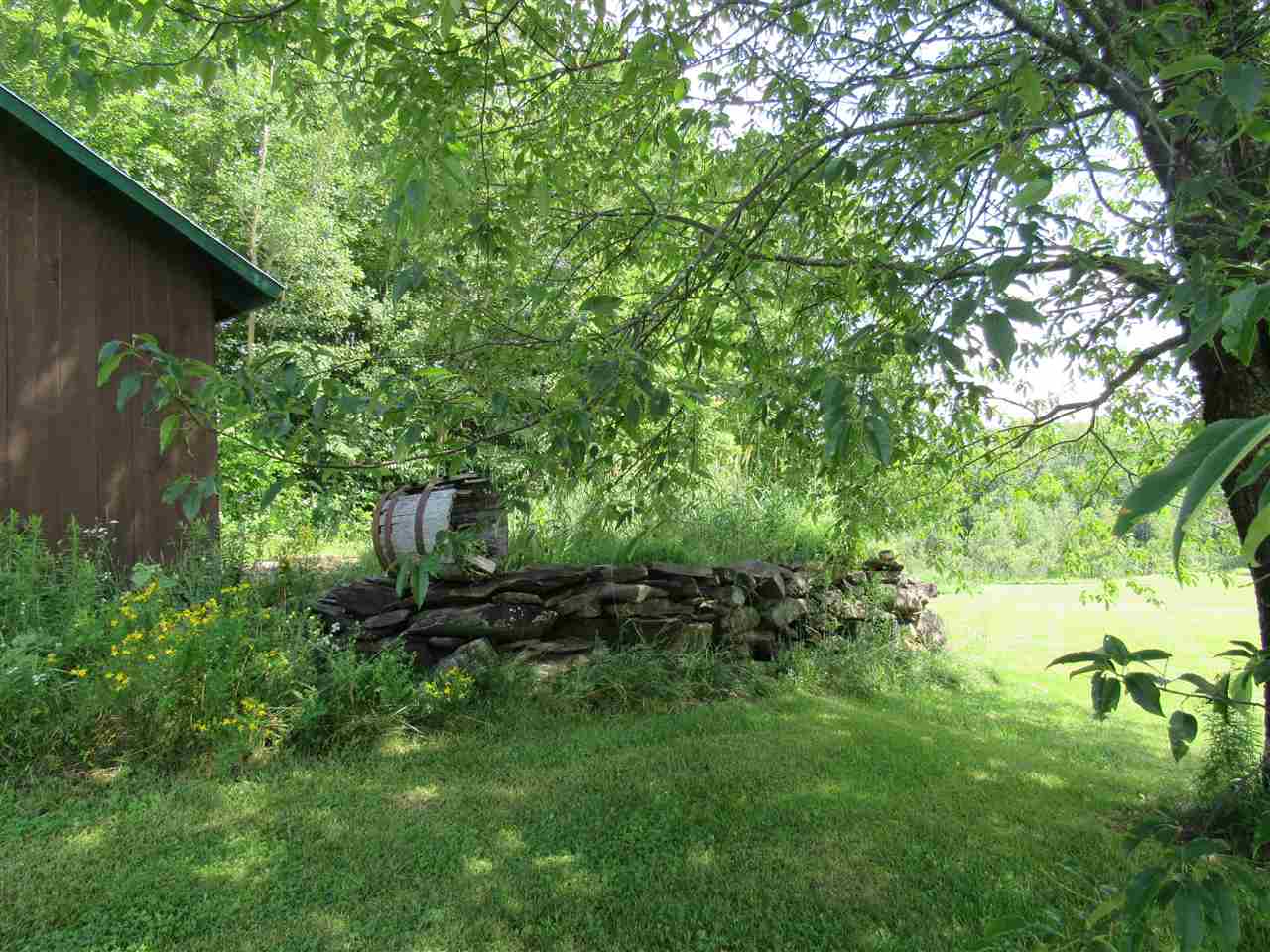 2038 East Albany Road Barton, VT 05822 - Photo 9 of 38