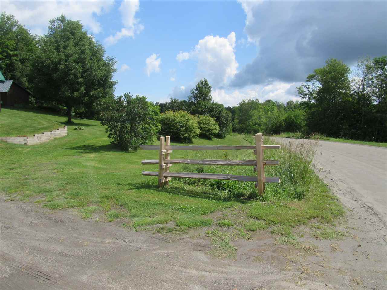 2038 East Albany Road Barton, VT 05822 - Photo 10 of 38
