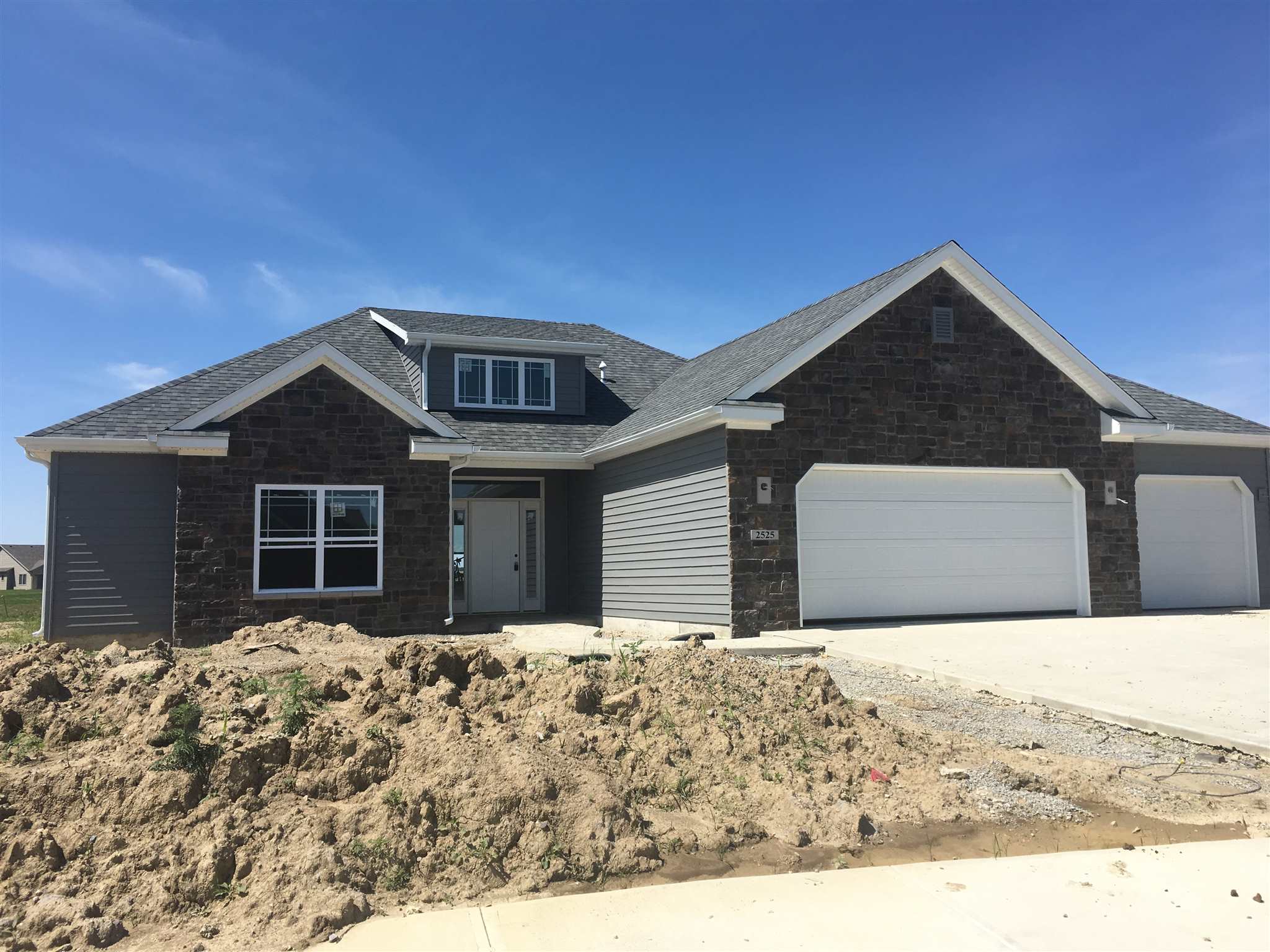 2525 Tiger's Trail Decatur, IN 46733 - Photo 1 of 7