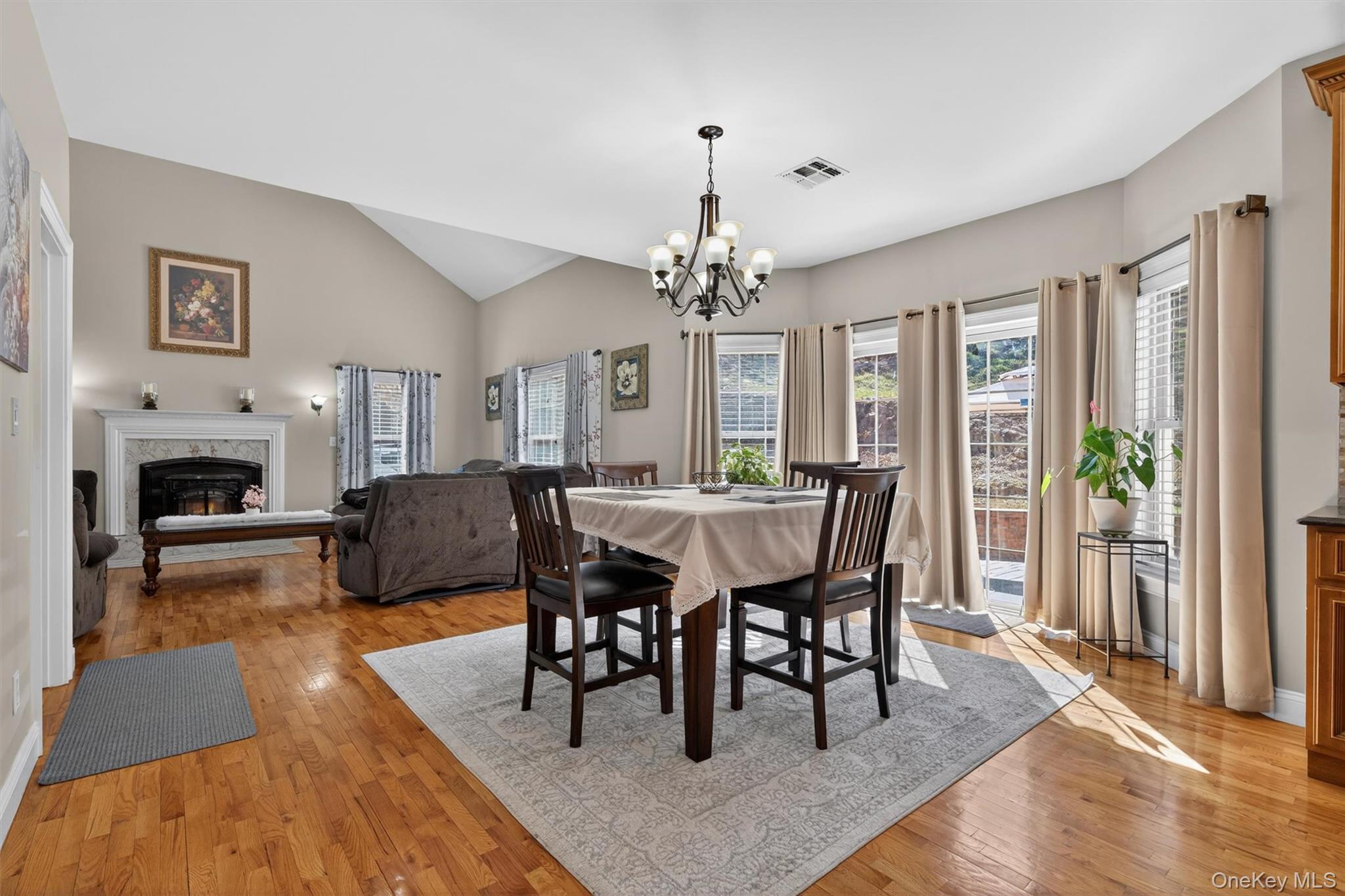 2 Pond Ridge Crossing Newburgh, NY 12550 - Photo 16 of 46