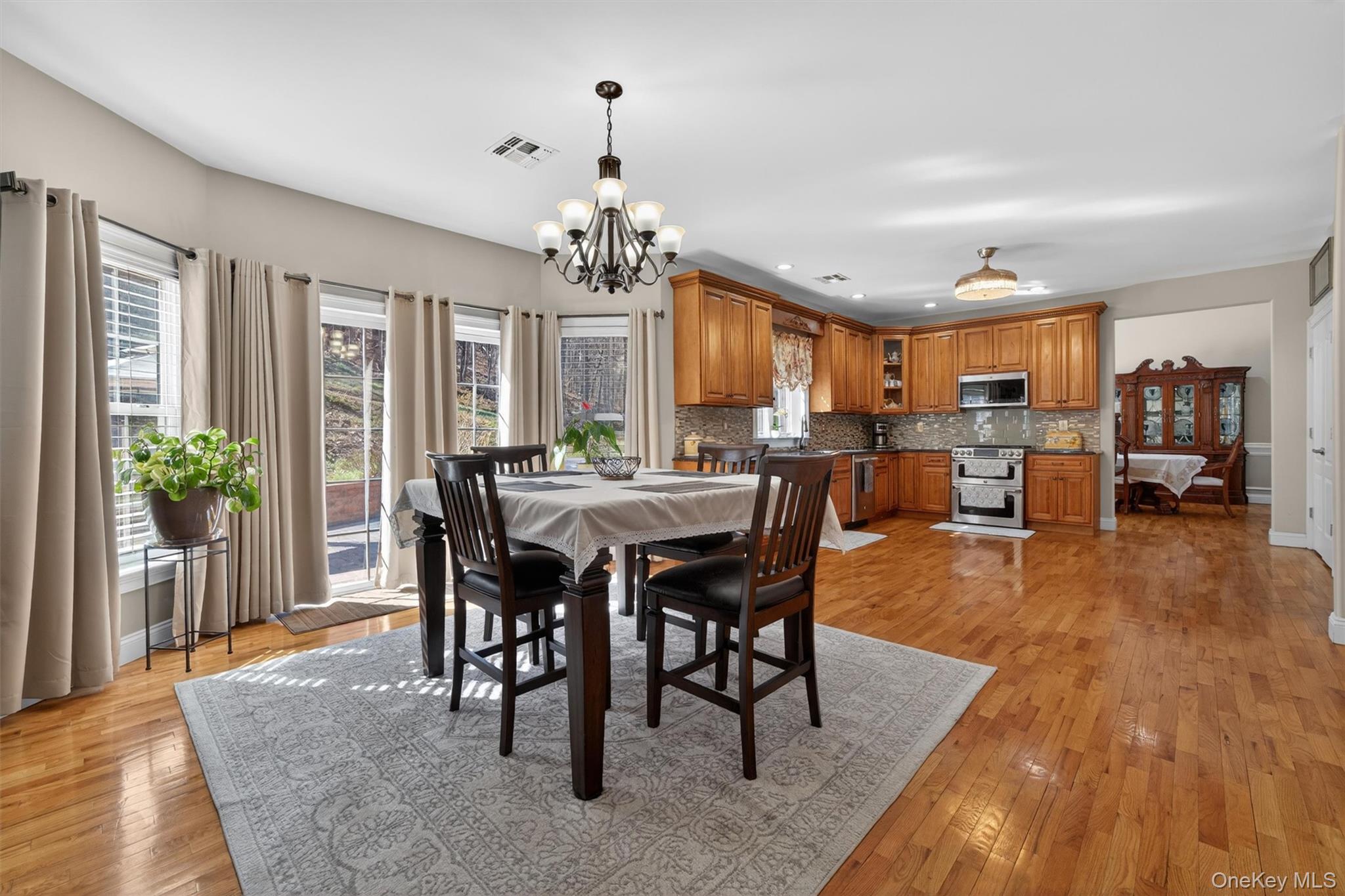 2 Pond Ridge Crossing Newburgh, NY 12550 - Photo 17 of 46