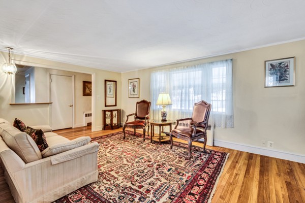 82 Gerald Road Milton, MA 02186 - Photo 4 of 18 Gallery Image 4