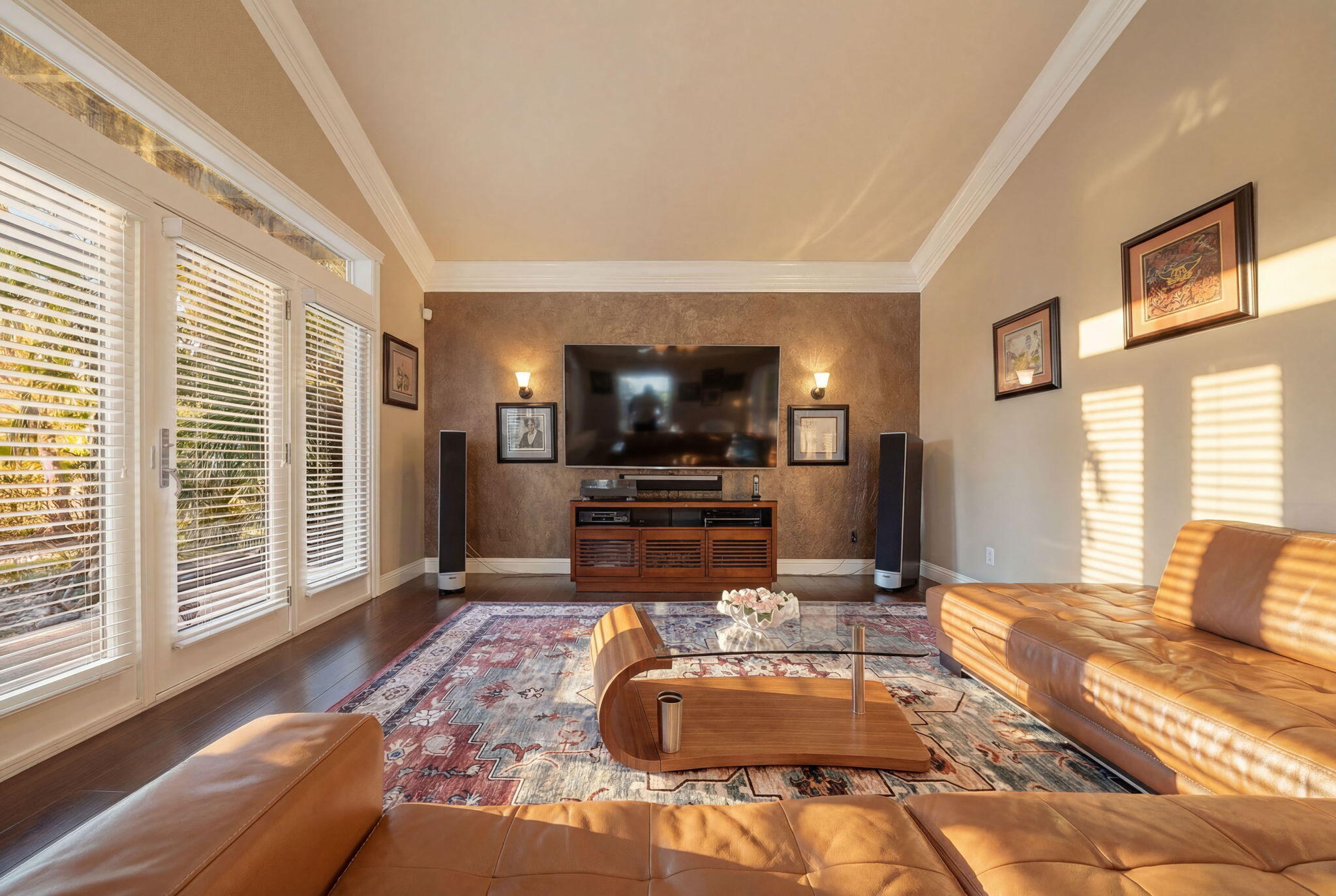13380 Tierra Heights Road Redding, CA 96003 - Photo 8 of 35 a lobby with furniture and a large window