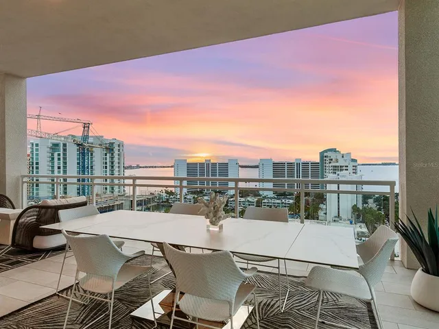 $4,150,000 | 540 North Tamiami Trail, Unit 1503, Sarasota, FL 34236
