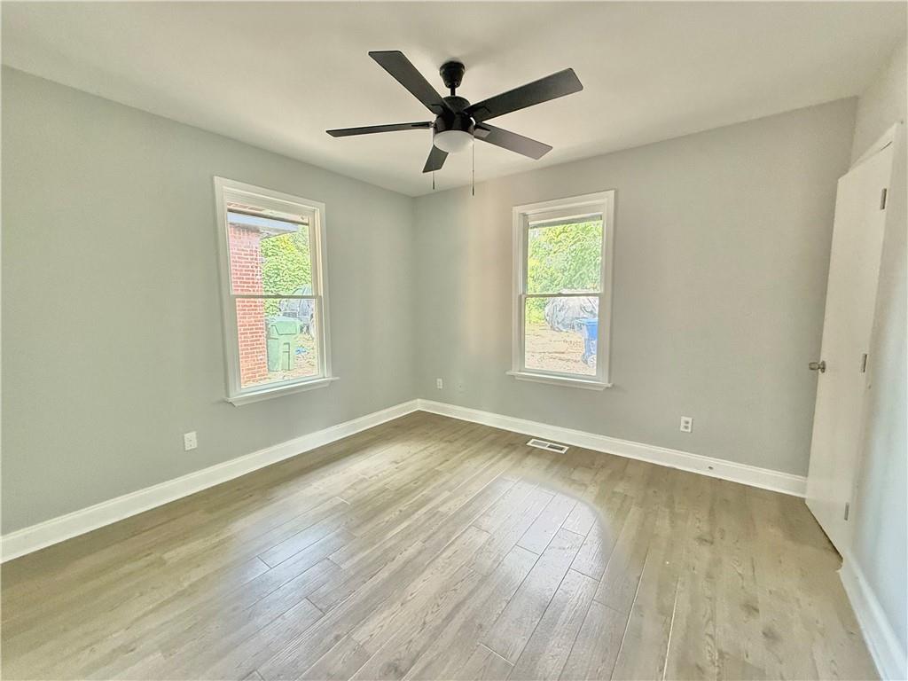 554 Lawton Street Southwest Atlanta, GA 30310 - Photo 9 of 9