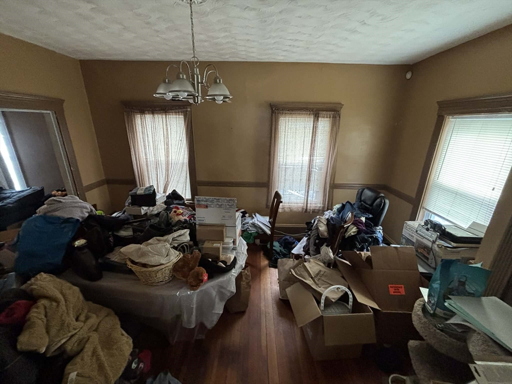 215 Springvale Avenue Everett, MA 02149 - Photo 4 of 7