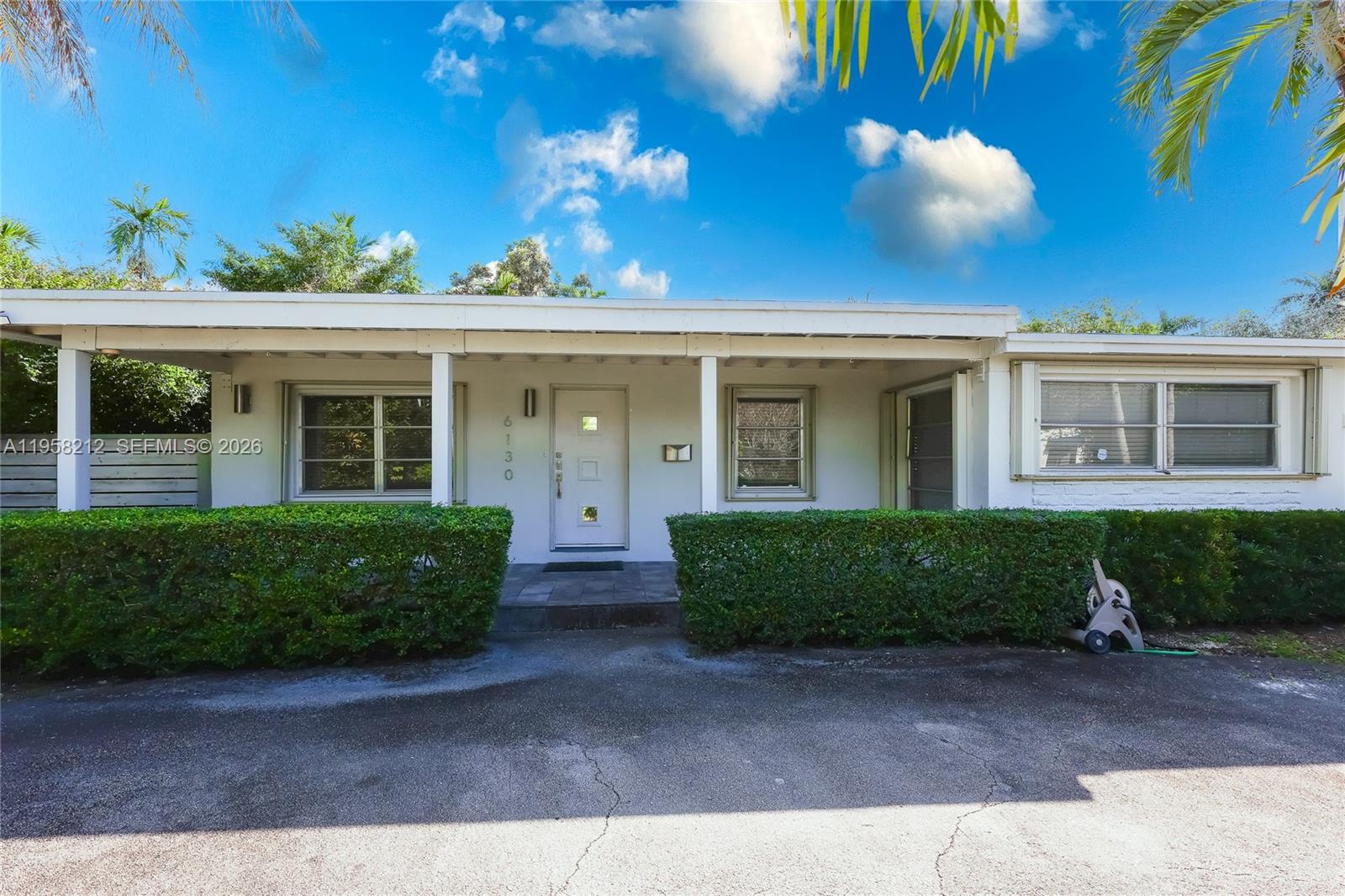 6130 Southwest 46th Terrace Miami, FL 33155 - Photo 3 of 36