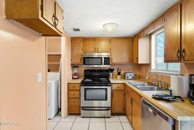 $1,500 | 4492 East Highway 98, Panama City, FL 32404