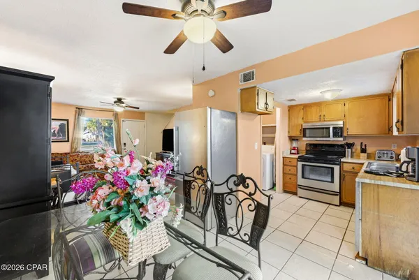 $1,500 | 4492 East Highway 98, Panama City, FL 32404