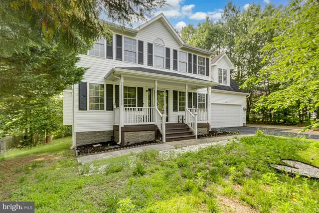 $435,000 | 3503 Lancaster Ring Road, Fredericksburg, VA 22408