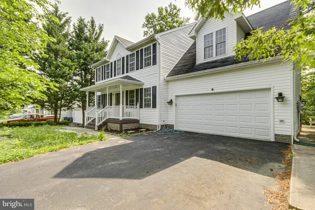 $435,000 | 3503 Lancaster Ring Road, Fredericksburg, VA 22408