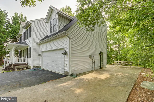 $435,000 | 3503 Lancaster Ring Road, Fredericksburg, VA 22408