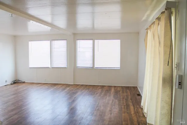 $137,000 | 77 Heliotrope Street, Vallejo, CA 94589