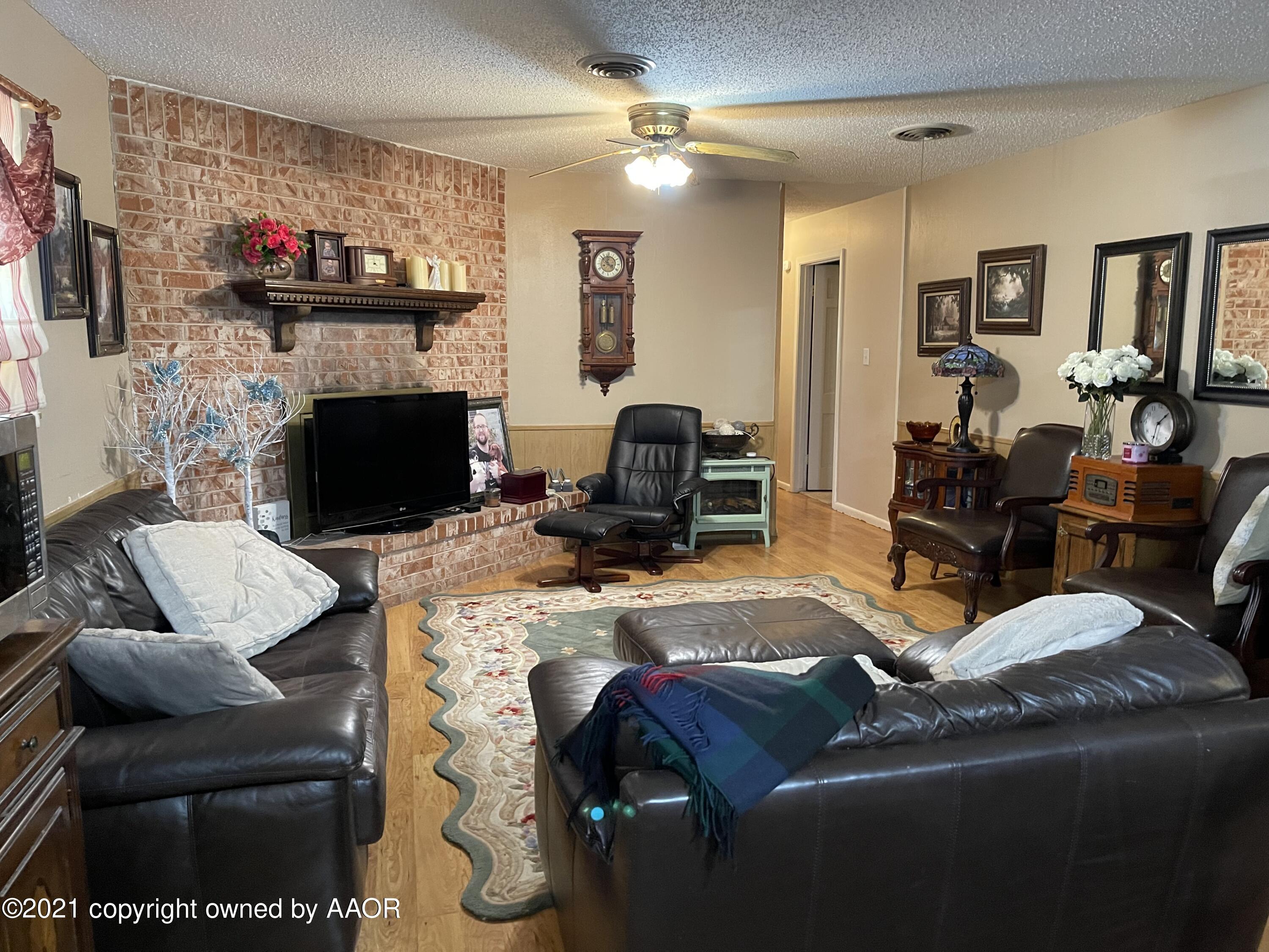 107 Appaloosa Road Amarillo, TX 79108 - Photo 7 of 36 IMG_0081