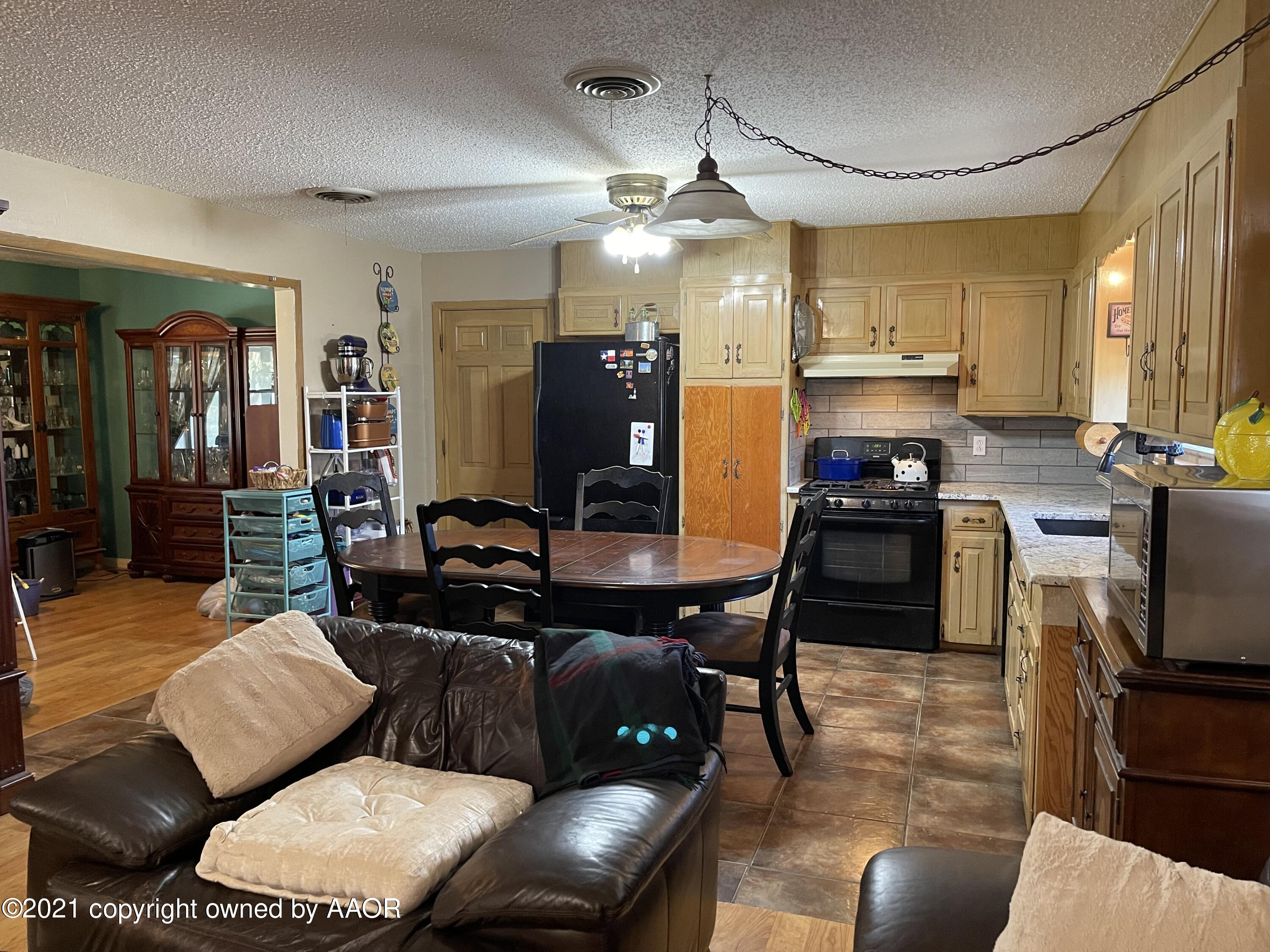 107 Appaloosa Road Amarillo, TX 79108 - Photo 9 of 36 IMG_0086