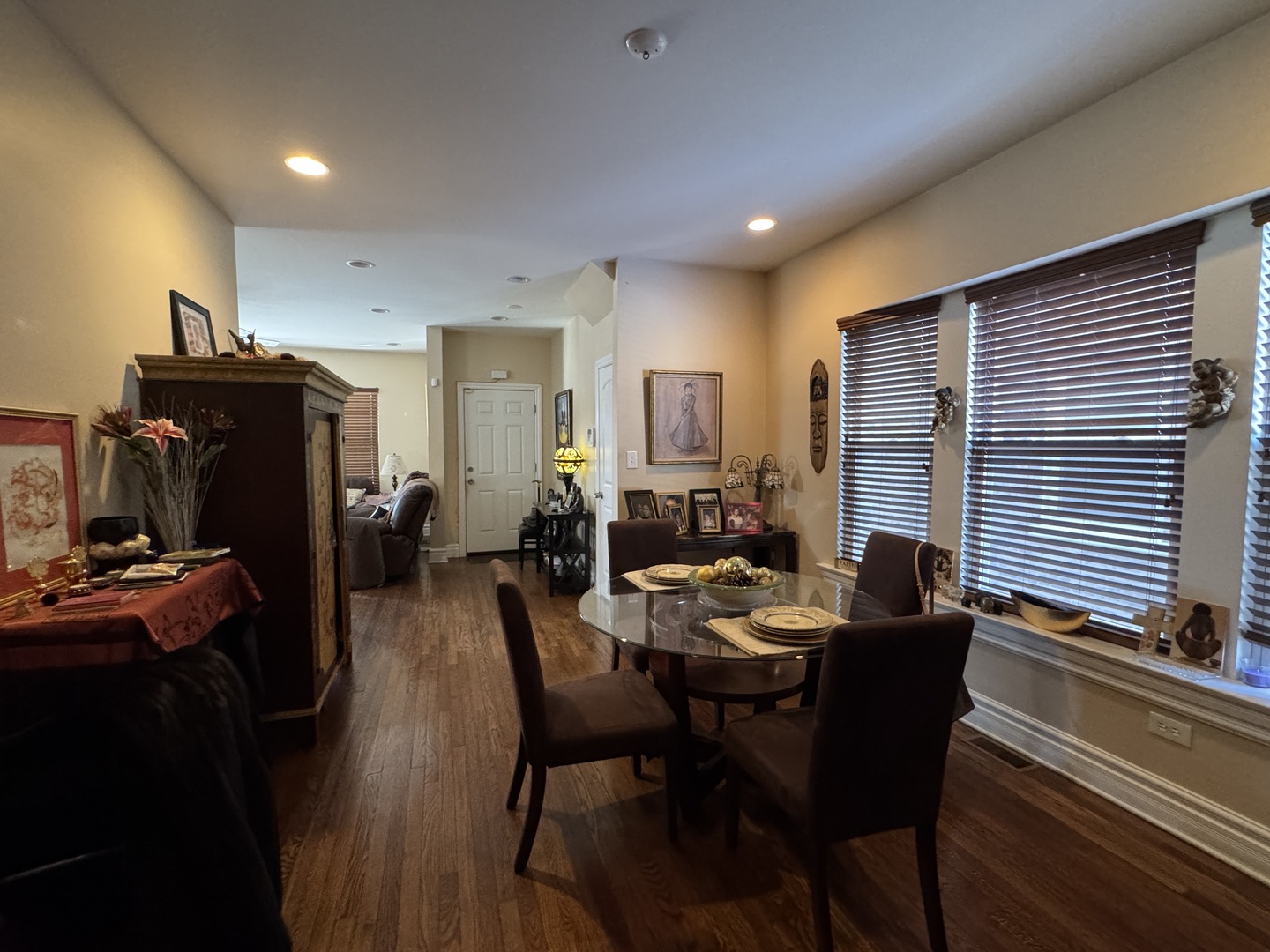 7249 South Calumet Avenue Chicago, IL 60619 - Photo 4 of 14