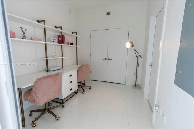 $650,000 | 851 Northeast 1st Avenue, Unit 4410, Miami, FL 33132