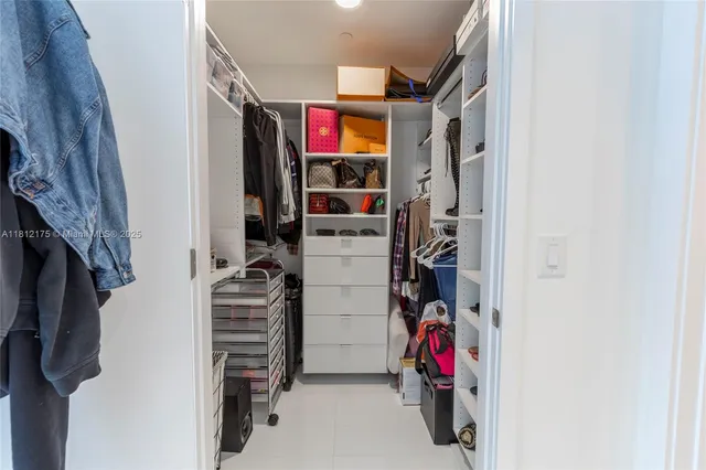 $650,000 | 851 Northeast 1st Avenue, Unit 4410, Miami, FL 33132