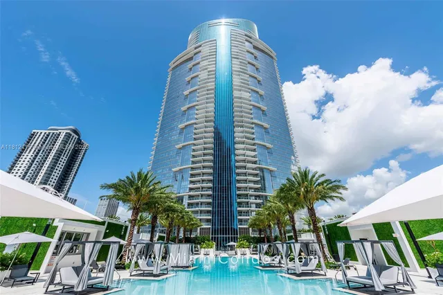 $650,000 | 851 Northeast 1st Avenue, Unit 4410, Miami, FL 33132