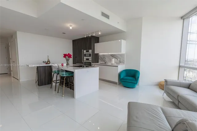 $650,000 | 851 Northeast 1st Avenue, Unit 4410, Miami, FL 33132