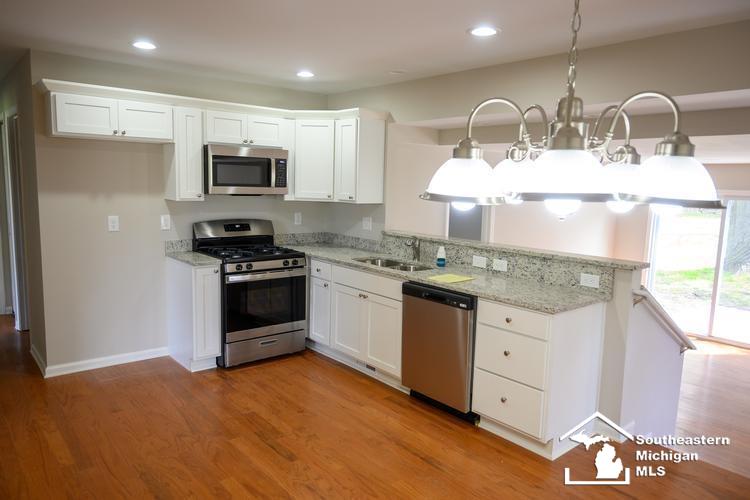 13155 Hannan Road Romulus, MI 48174 - Photo 5 of 15