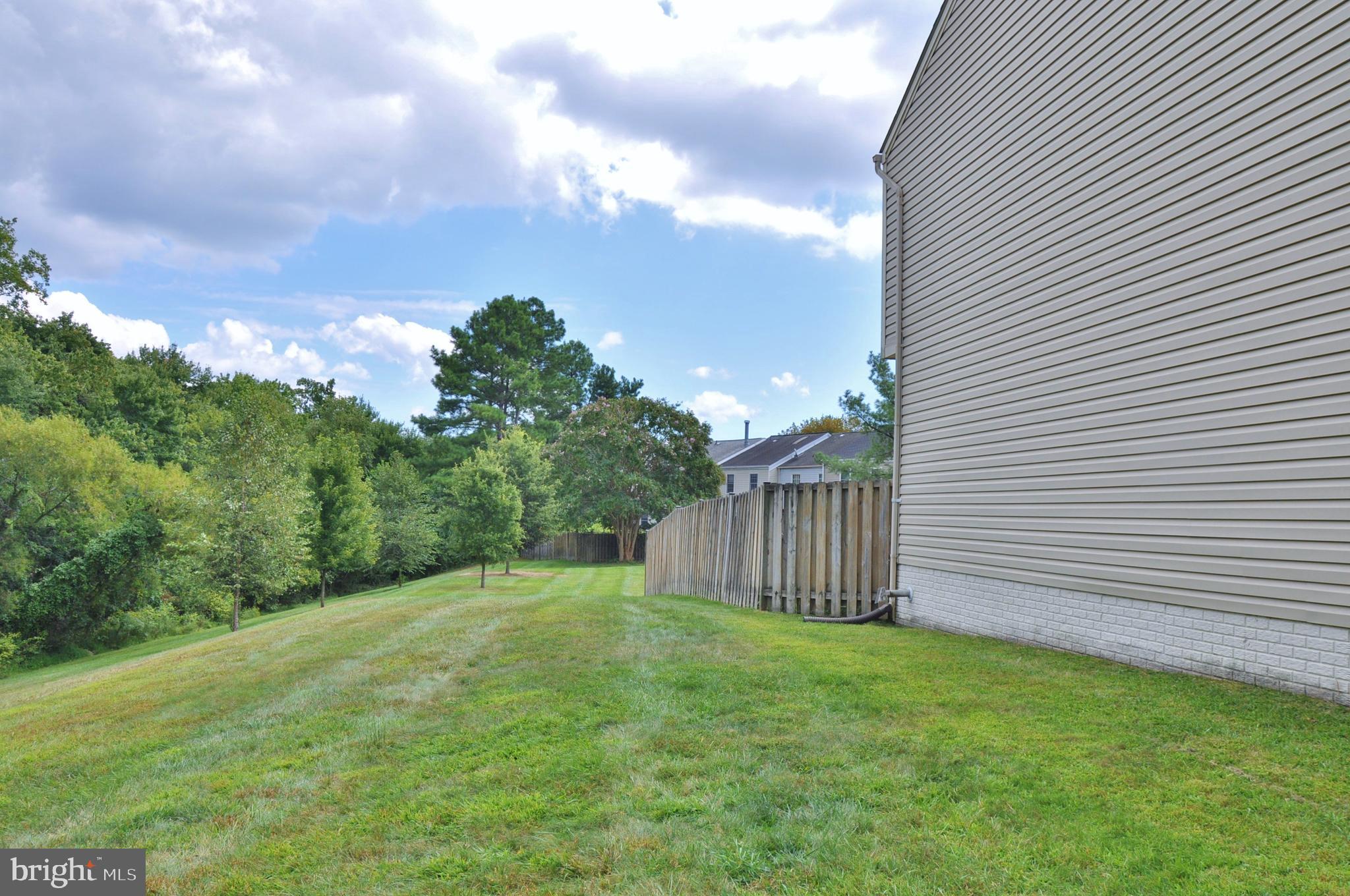 21 Margery Court Nottingham, MD 21236 - Photo 14 of 67 a view of a backyard