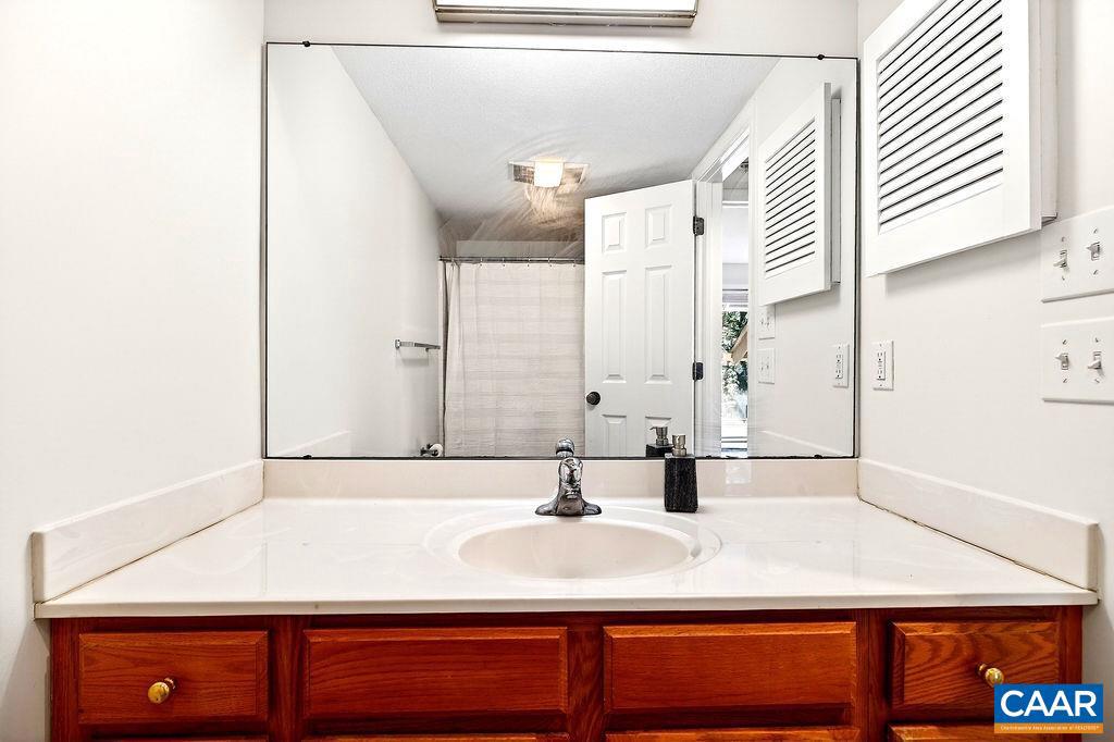 2084 Stone Ridge Wintergreen, VA 22967 - Photo 27 of 43