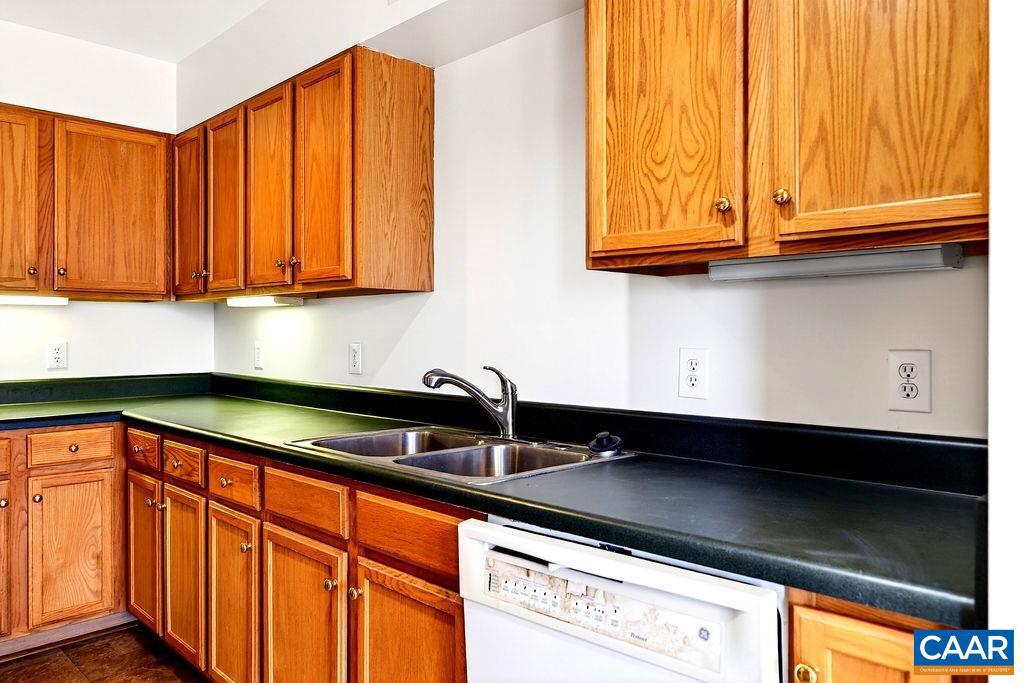 2084 Stone Ridge Wintergreen, VA 22967 - Photo 7 of 43