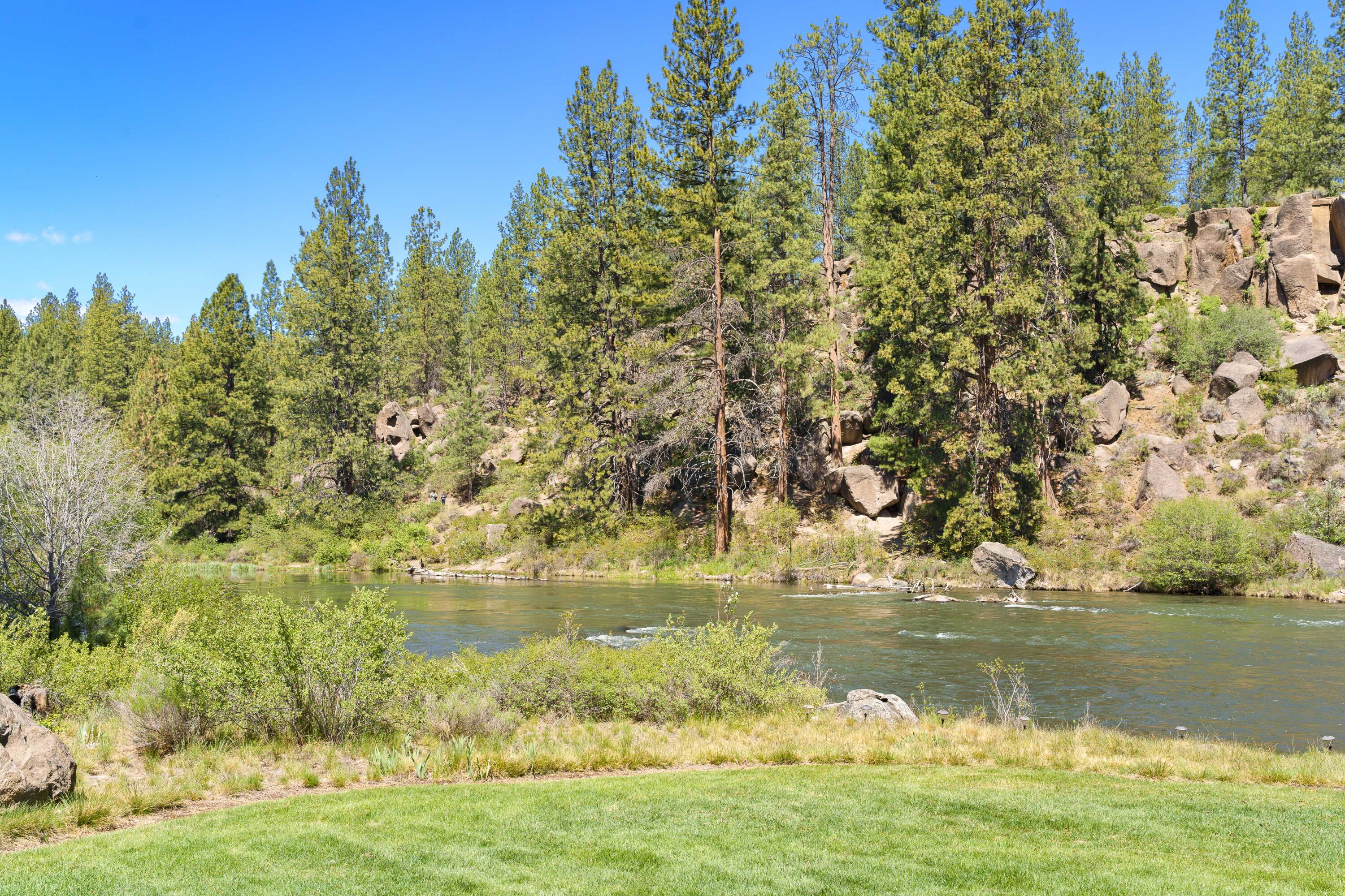 18880 Baker Road Bend, OR 97702 - Photo 25 of 70 18880-baker-rd-bend-or (50)
