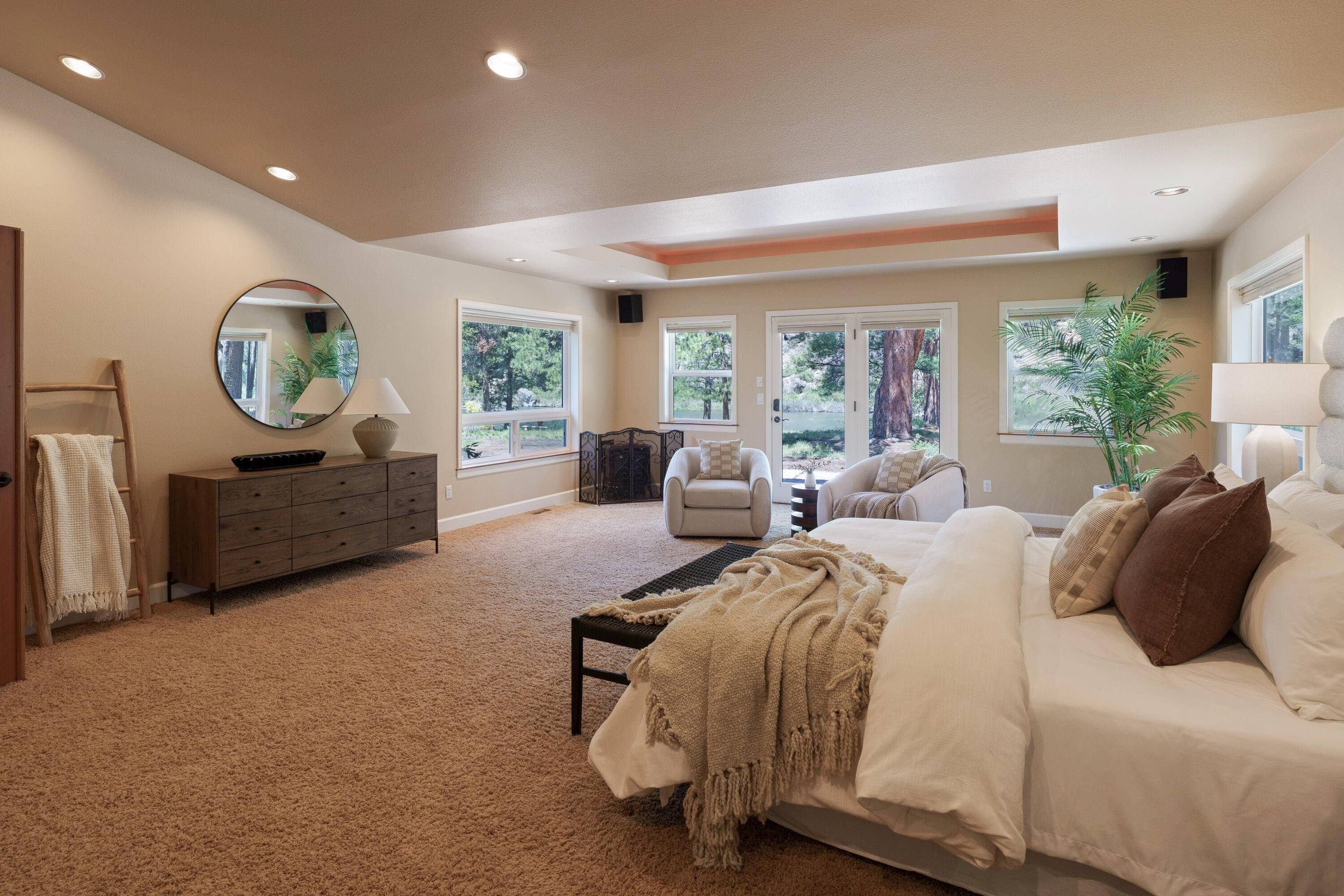 18880 Baker Road Bend, OR 97702 - Photo 39 of 70 Primary bedroom suite