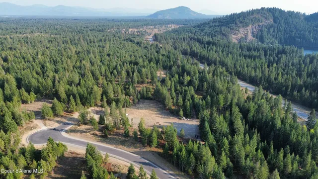 $1,550,000 | 3 And Lots 1 2 4 & 5 Wendland Way, Spirit Lake, ID 83869